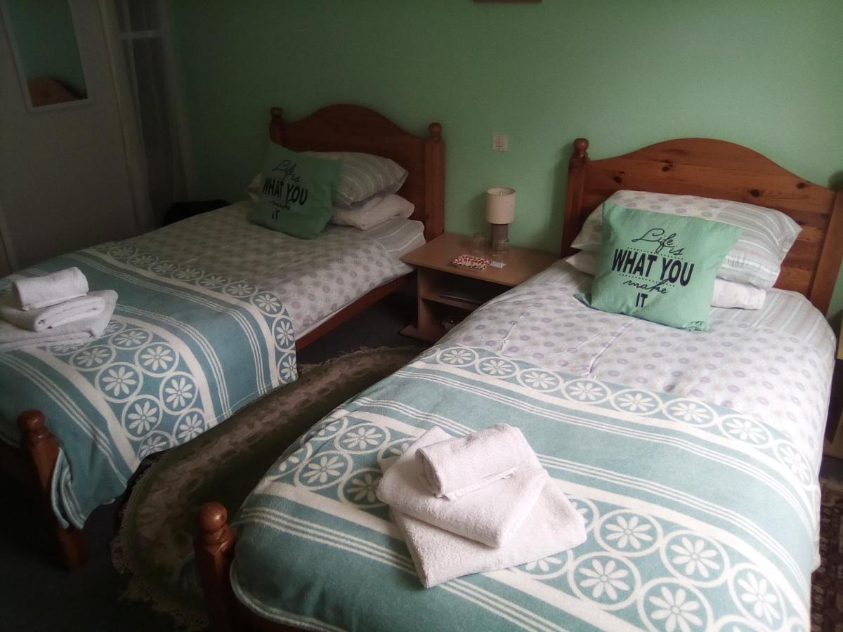 Lenard Charles Bed & Breakfast Juvigny-Val-d'Andaine Exterior photo