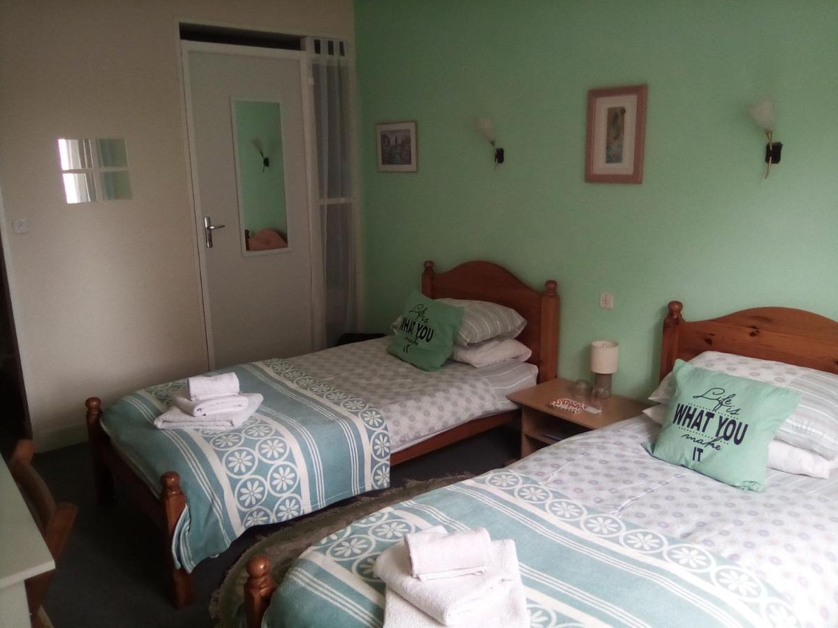 Lenard Charles Bed & Breakfast Juvigny-Val-d'Andaine Exterior photo