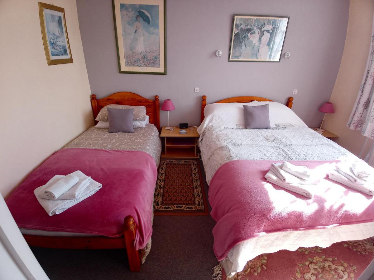 Lenard Charles Bed & Breakfast Juvigny-Val-d'Andaine Exterior photo